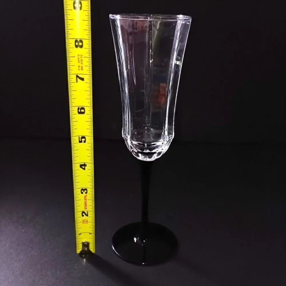 2 Luminarc Arcoroc Octime Domino Champagne Flutes Glasses France Set Black Stem.